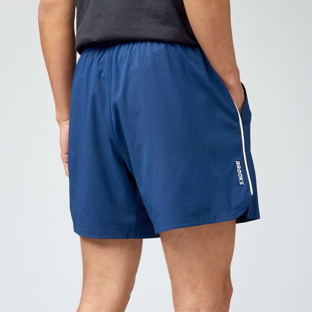 Movement 6" Short